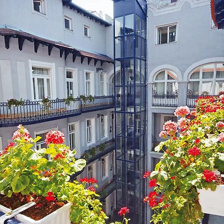 Baross City Apartments Budapeste Exterior foto