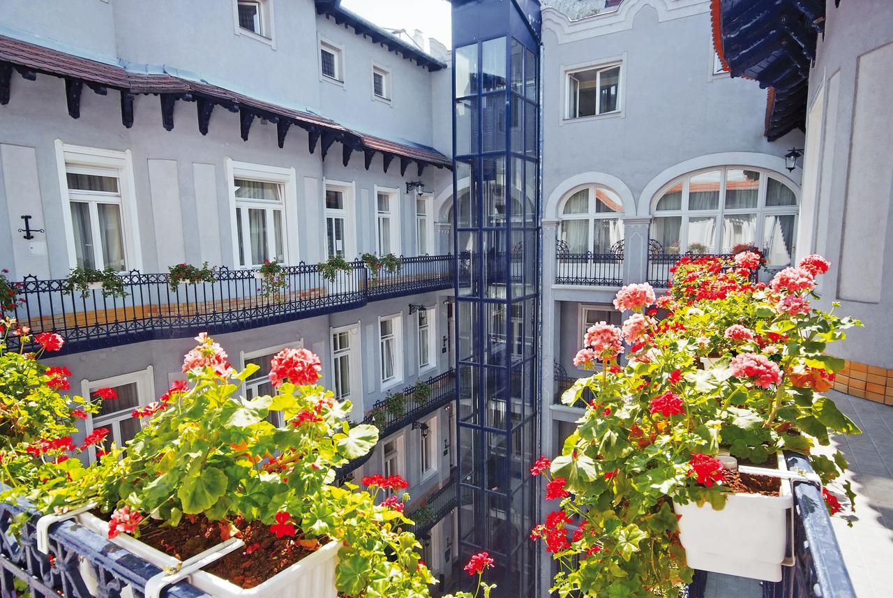 Baross City Apartments Budapeste Exterior foto