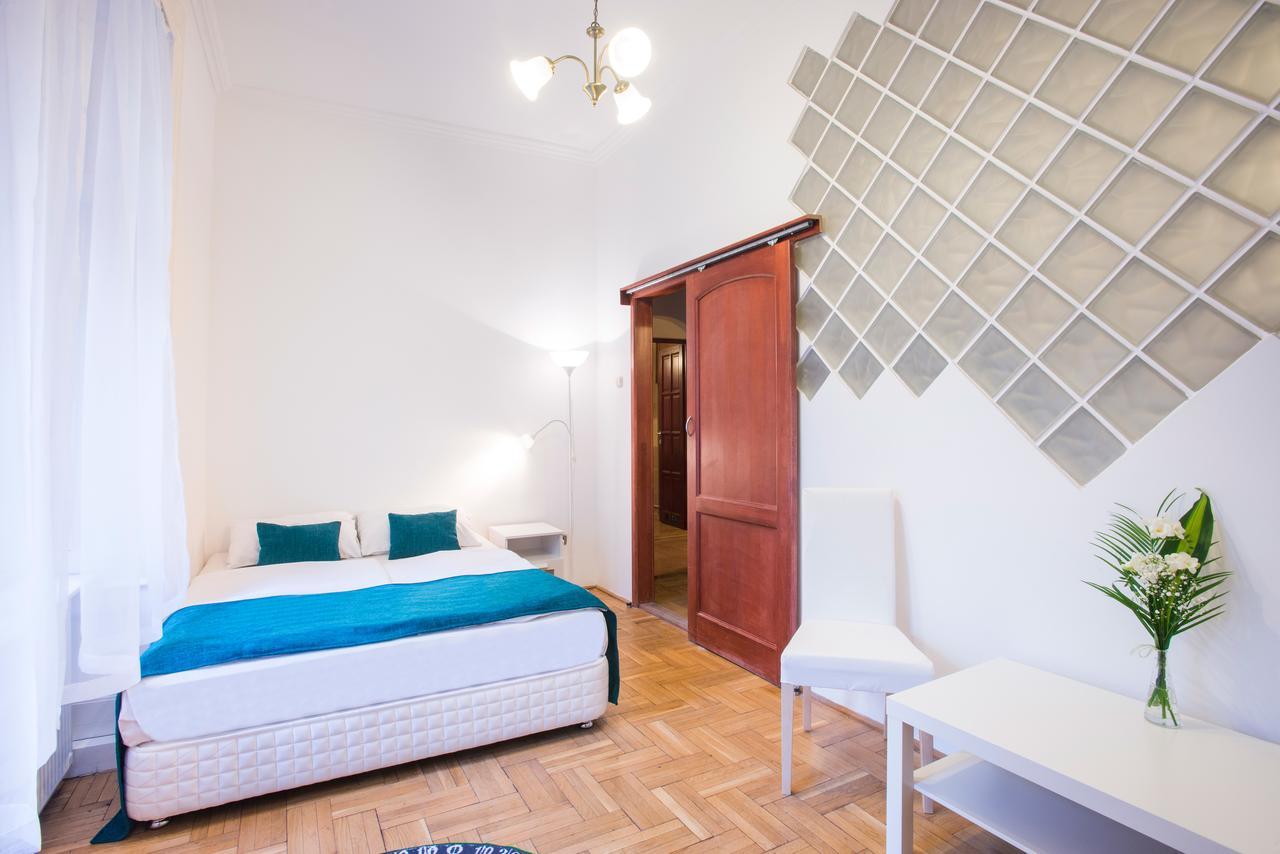 Baross City Apartments Budapeste Exterior foto